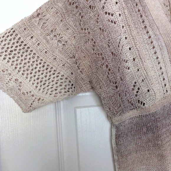🎈Passport Elegant Beige Knit Sweater - Picture 2 of 4